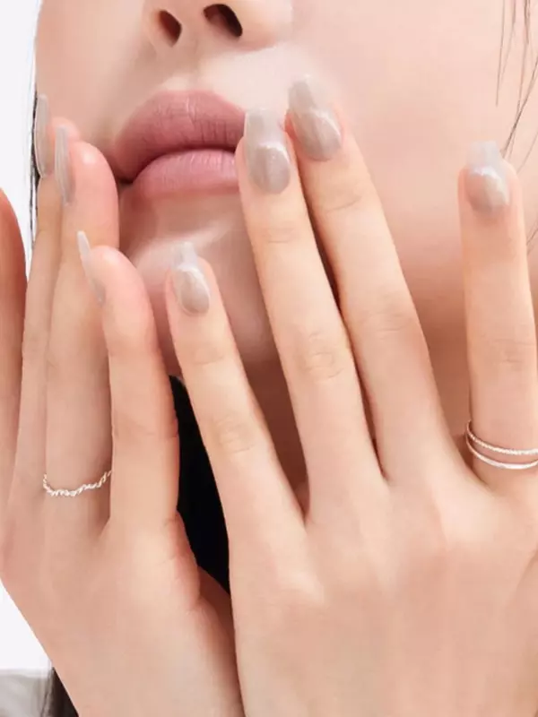 DASHING DIVA MAGICPRESS Le Vernis