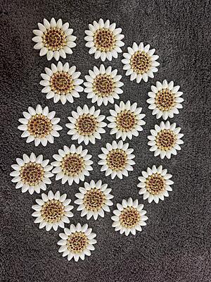 Artificial jasmine buds with billai