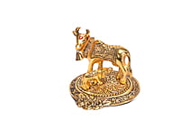 Cow And Calf Gold 11*9.5*10 Cm