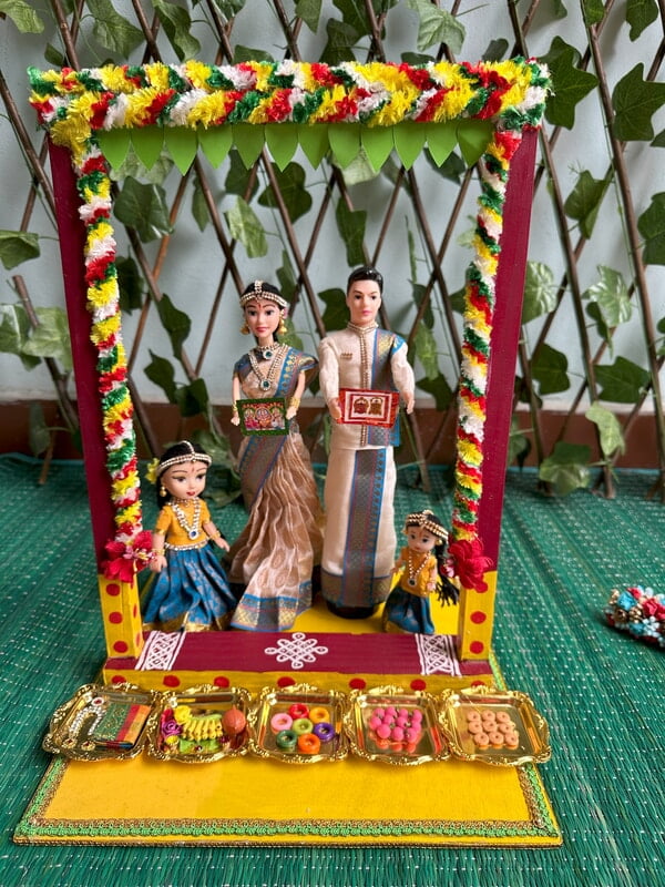 House Warming Doll Set 1