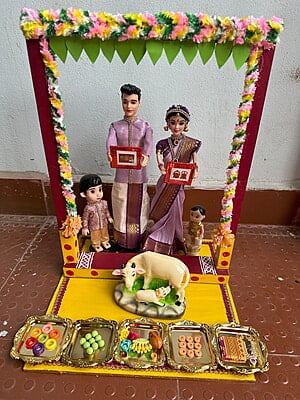 House Warming Doll Set 2