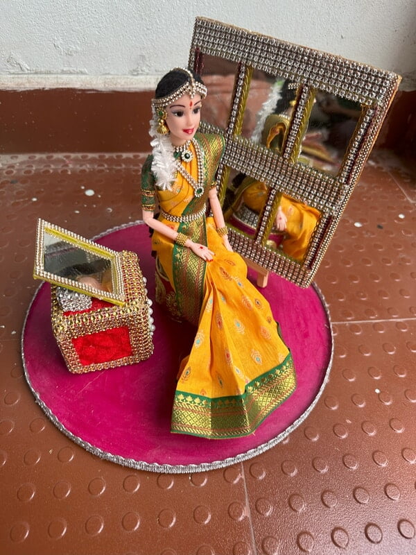 Engagement Doll Set 2