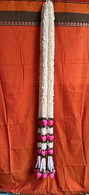 Cloth Garland with Three Bud
