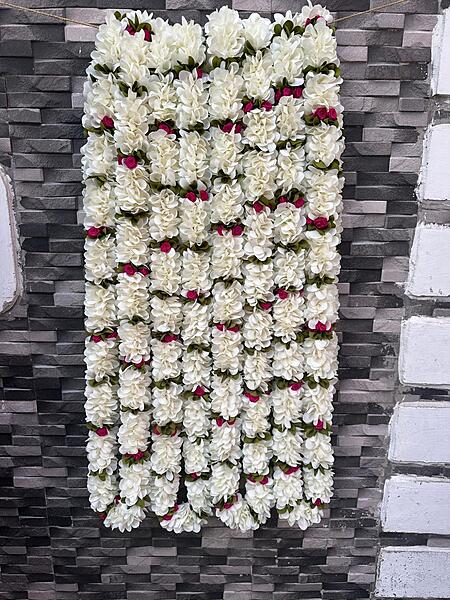 Fabric with rose garland