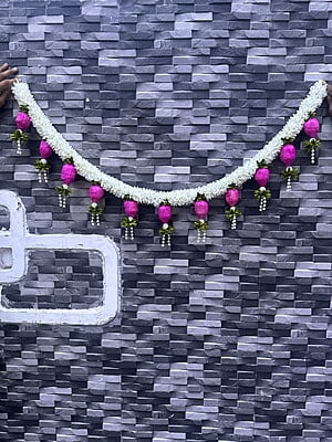 Arch garland with lotus bud hangings