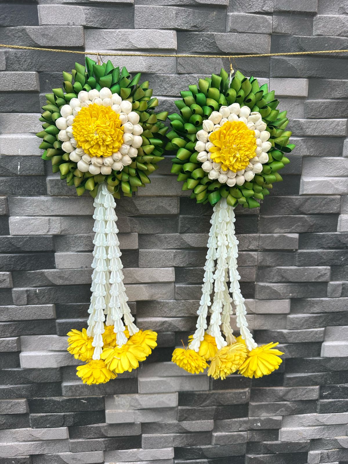 Palm round marigold hangings