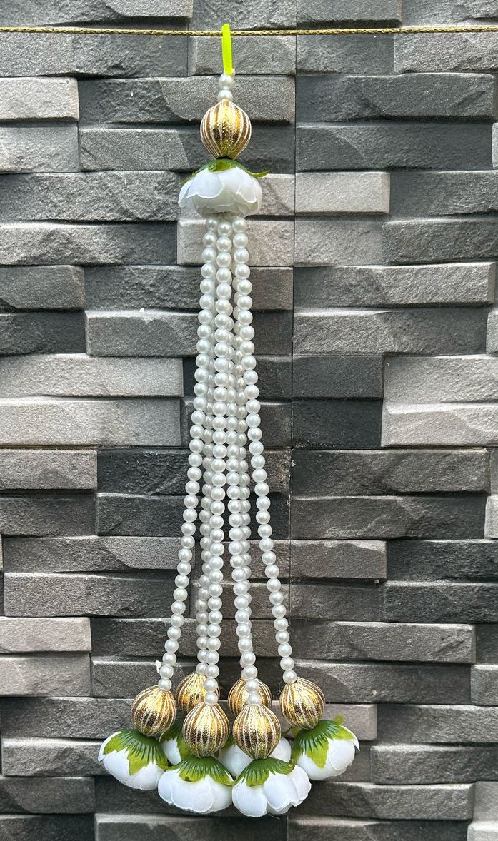 Artificial flower bunches