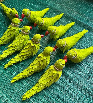 Plastic Base Cloth parrot