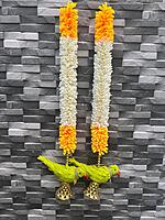 Cloth garland with parrot hangings