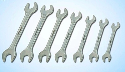 TAPARIA Double Ended Spanner Set 6x7,8x9,10x11,12x13,14x15,16x17,18x19,20x22,24x27,30x32 14D DEP 010 TAPARIA Double Ended Spanner Set 6x7,8x9,10x11,12x13,14x15,16x17,18x19,20x22,24x27,30x32 14D DEP 010
