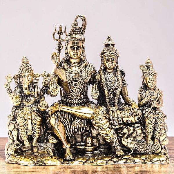 Shiv Parivar – Sacred Family Presence | Fine Brass | 5.5”