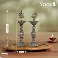 Annapatchi Vilakku (Crowned) – Auspicious Radiance | Fine Brass | Pair | 7.6”