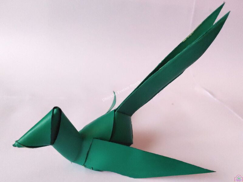 Single Leaf Parrot Single Leaf Parrot