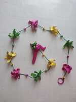 Parrot string with flowers
