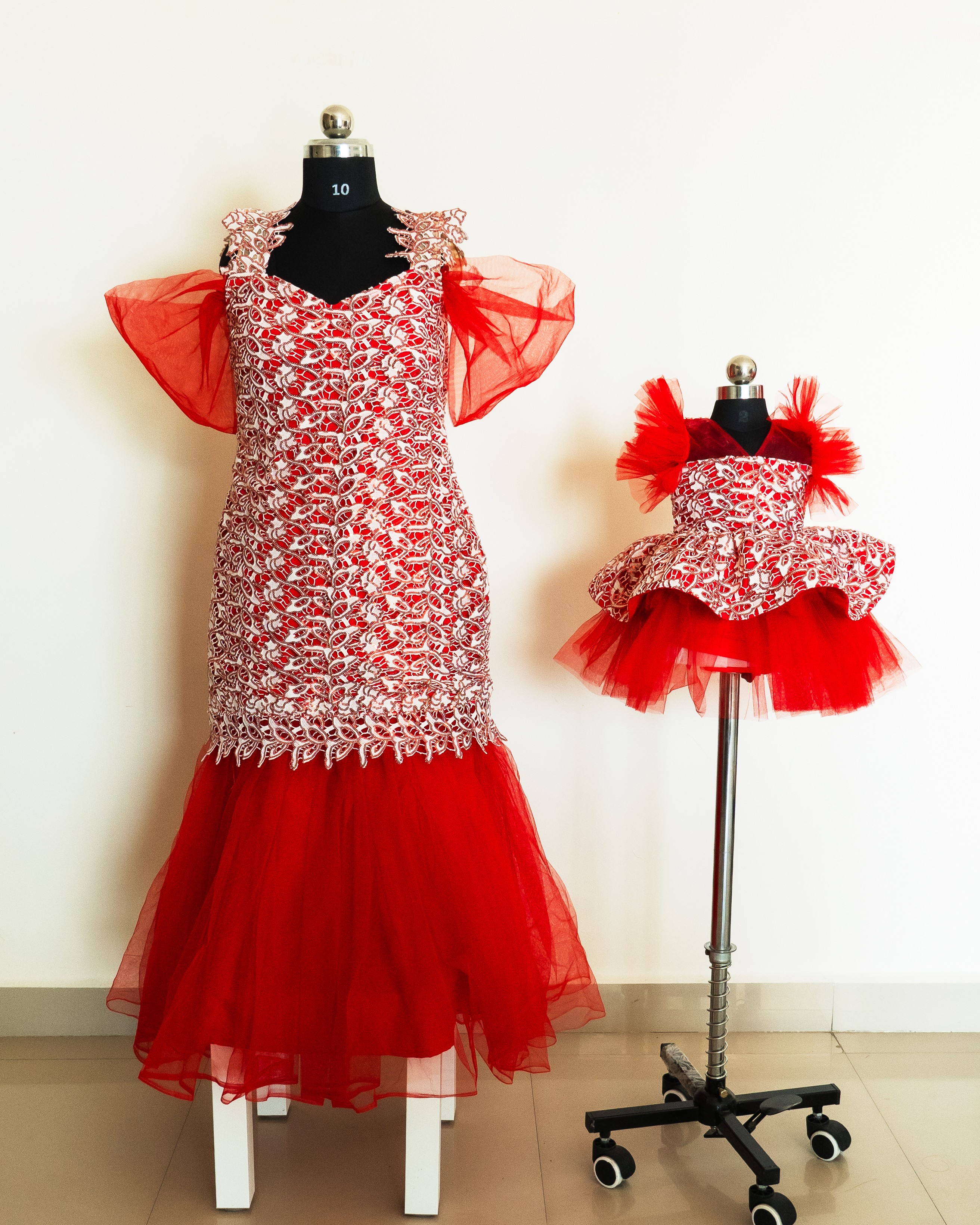 Royal Elegance Mother-Daughter Dress Set with Lace