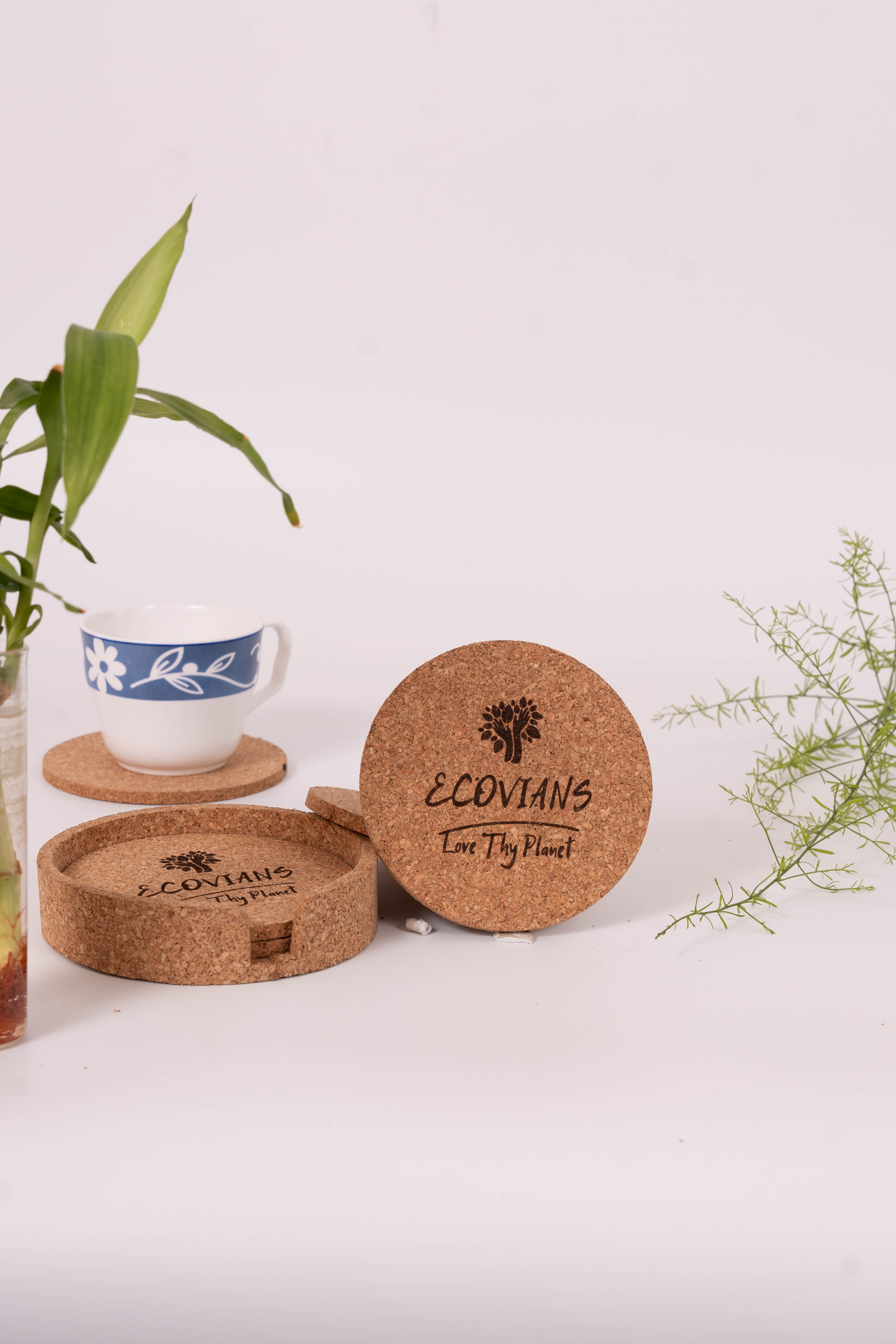 Cork Coaster Set of 4 with Case 100MM X 5MM