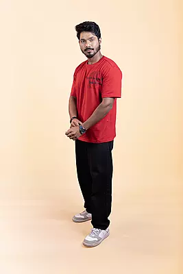 Men's Relaxed T-Shirt - Red