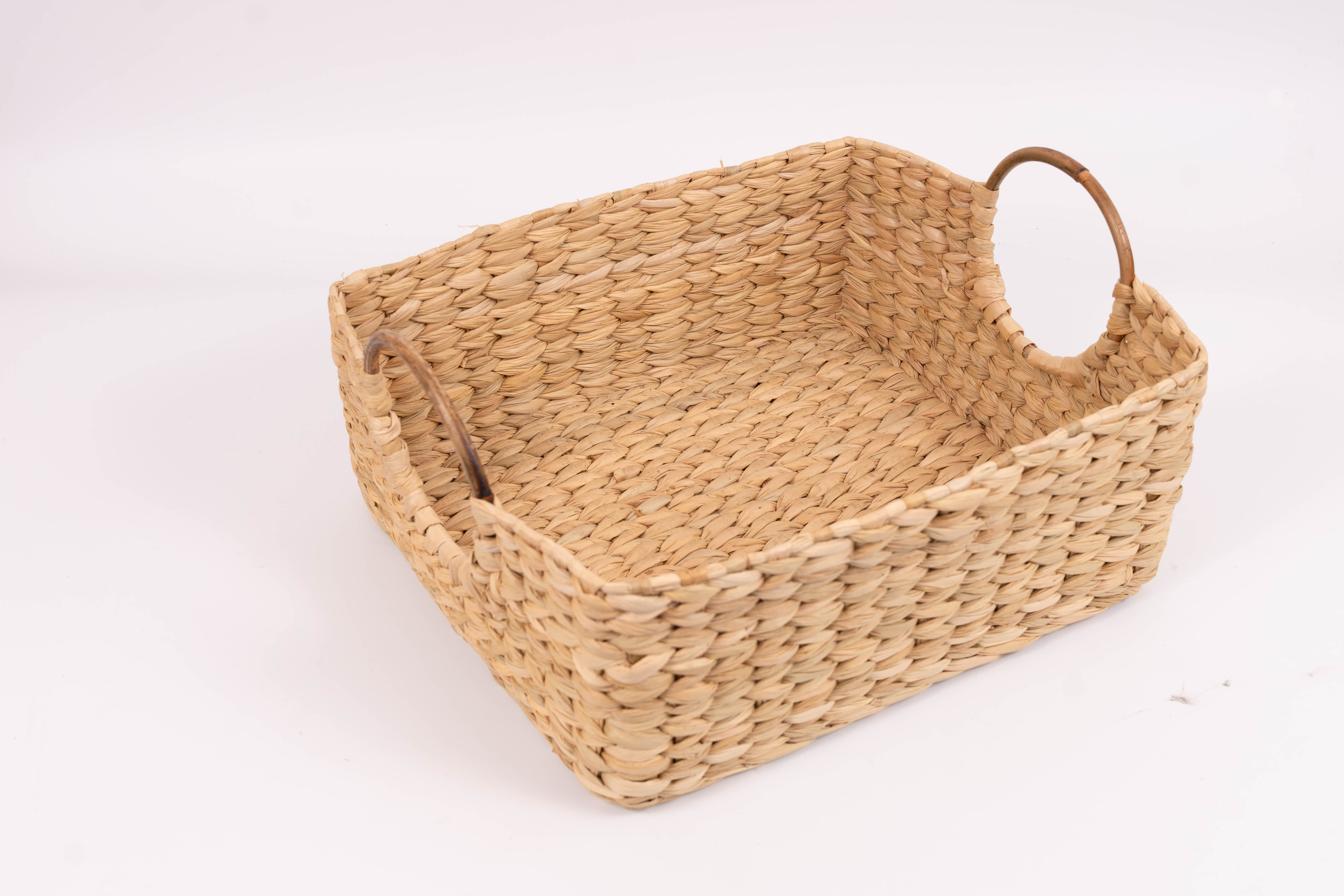 Kauna Hamper Tray with Kauna Handle