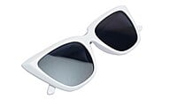 Soigné Female Oversized Cat Eye Sunglasses. White Frame