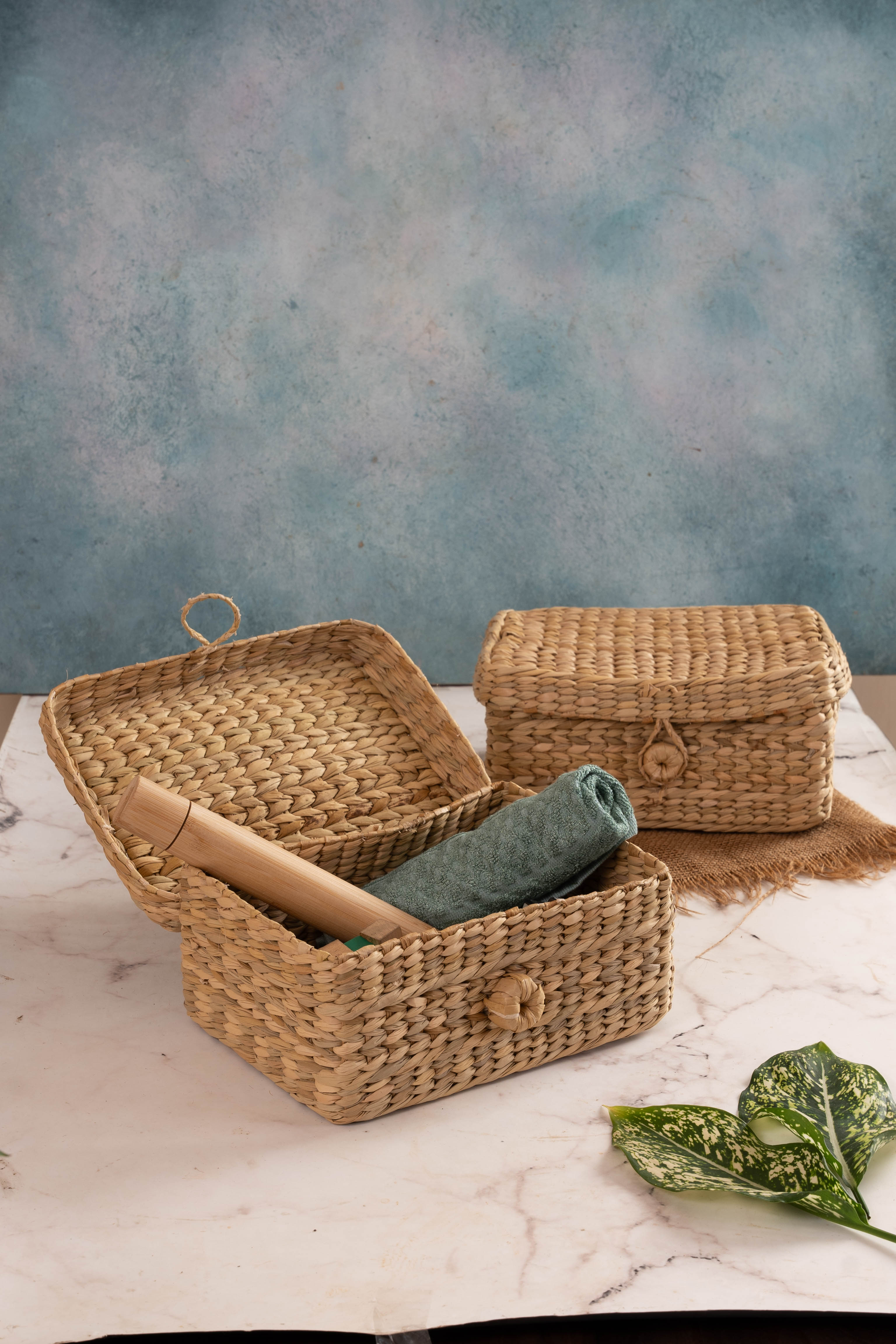Kauna Basket with lid (8"*6"*4)