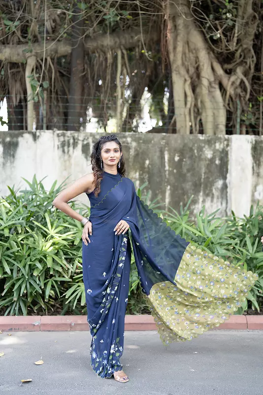Women's Kalamkari Printed Saree - Navy Blue