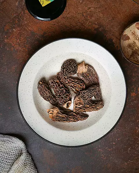 Dry Gucchi Mushroom Jumbo 25 Gms