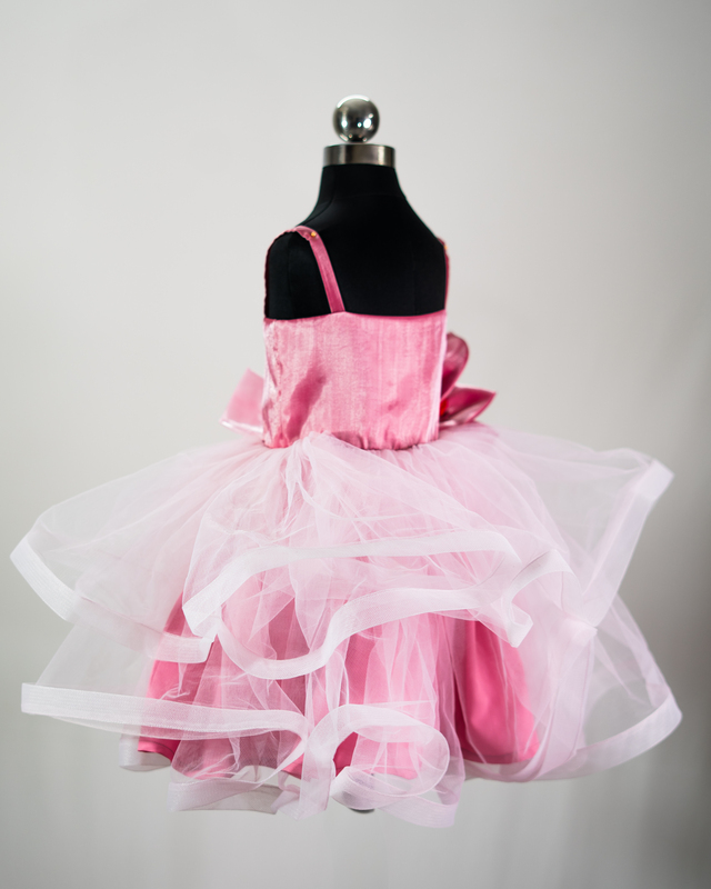 Raspberry Ruffle Bow