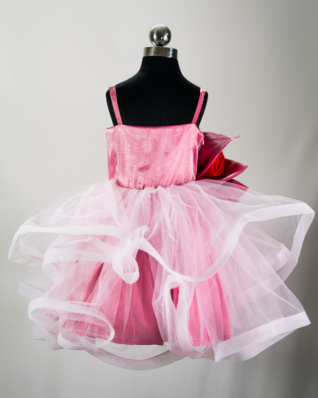 Raspberry Ruffle Bow