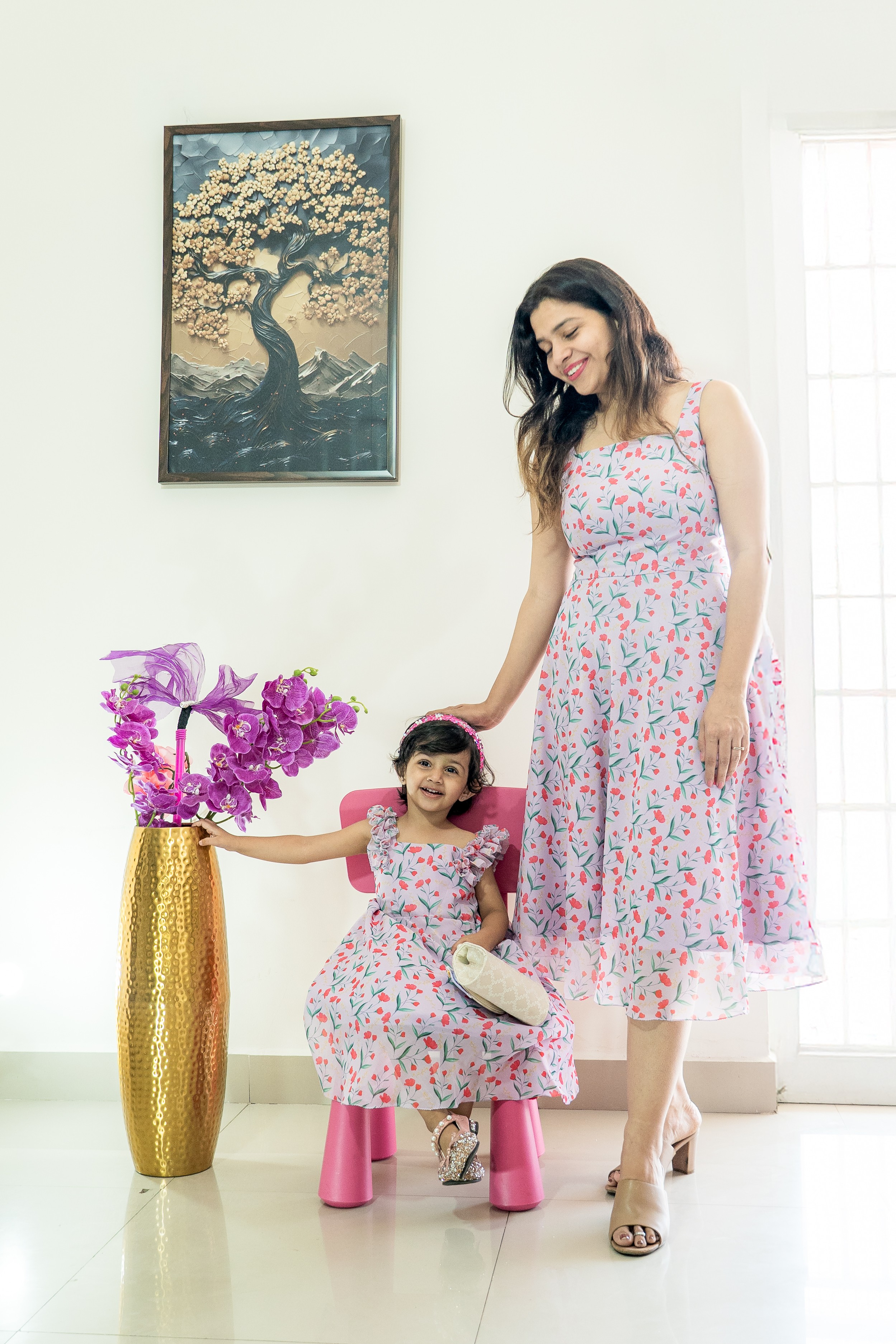 Lilac Blossom Mother-Daughter Dress Set with Charming Bow Accent