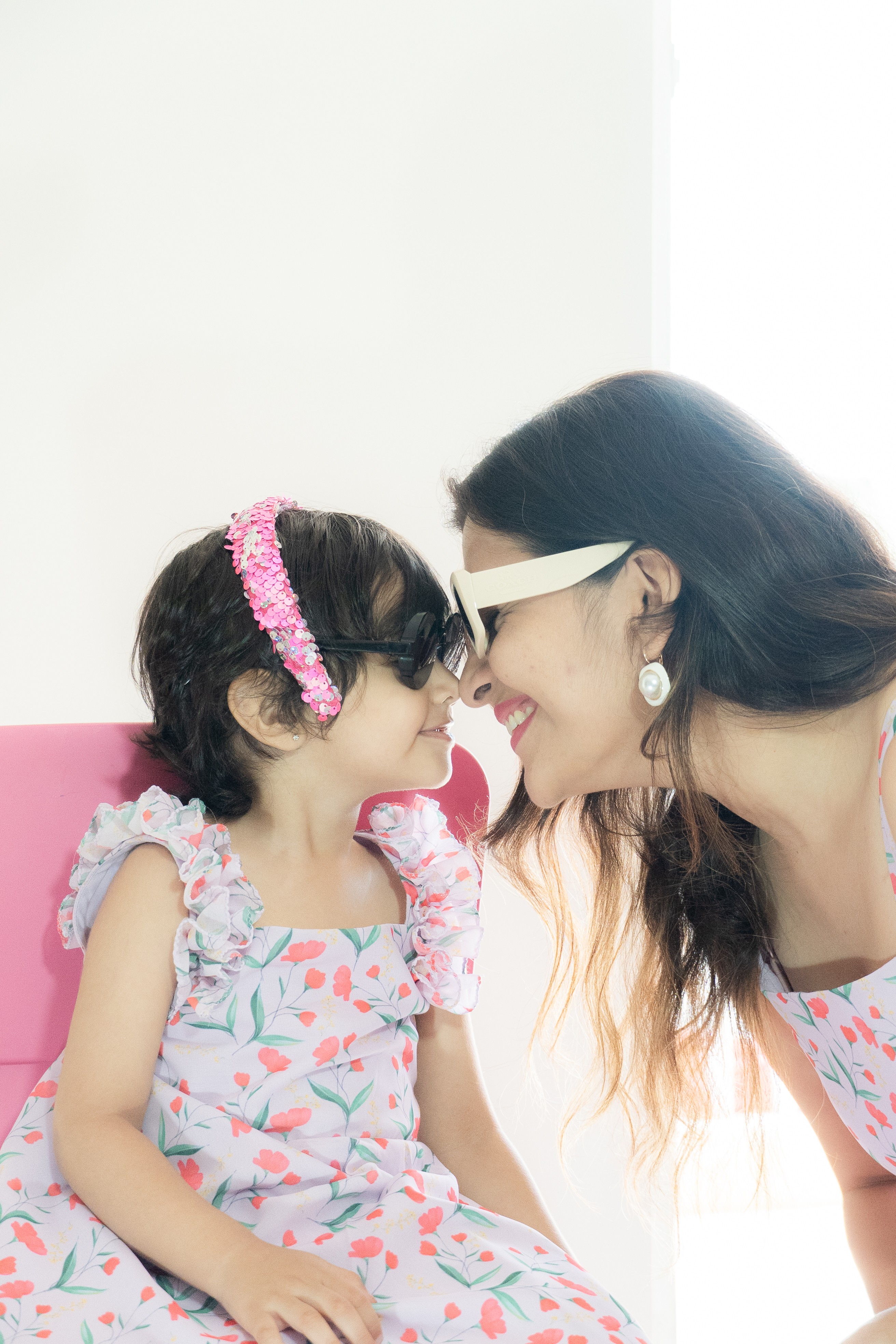Lilac Blossom Mother-Daughter Dress Set with Charming Bow Accent
