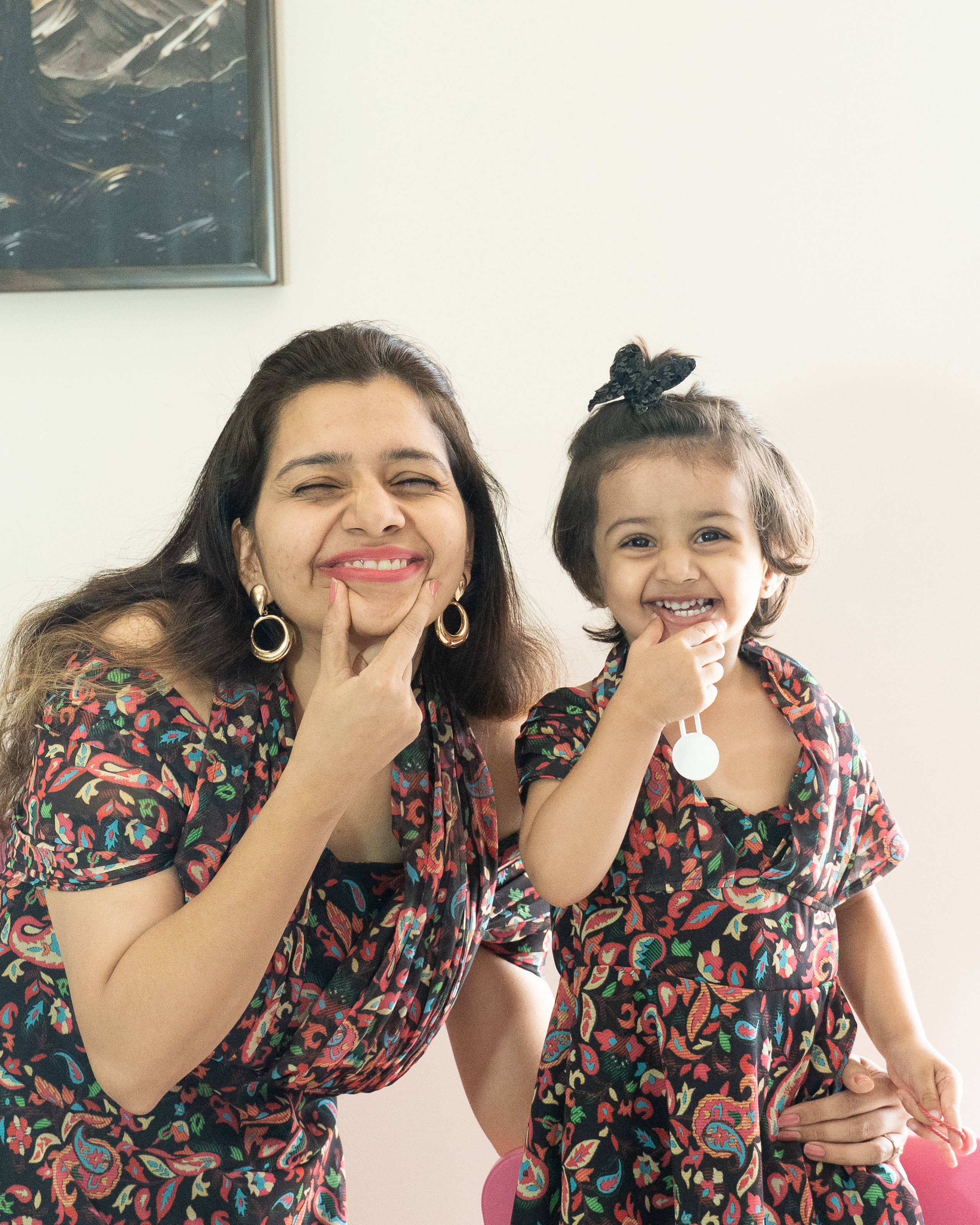 Floral Harmony Mother-Daughter Dress Set with Elegant Lace Details