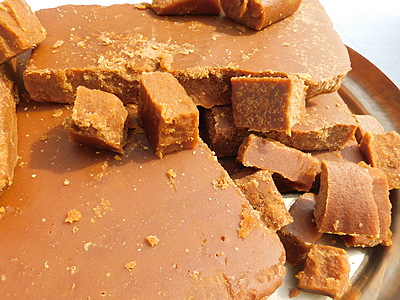 Date Palm (Khajur) Jaggery Cake/Nolen Gur Patali- 1 Kg. (100% Chemical Free, No Preservative)Dispatched Time 15-20 days