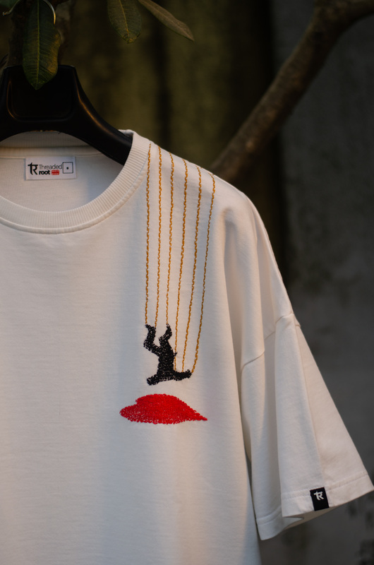 FALL IN LOVE KANTHA T-SHIRT