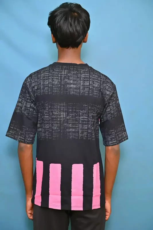 PREMIUM FIVE SLEEVE TSHIRT