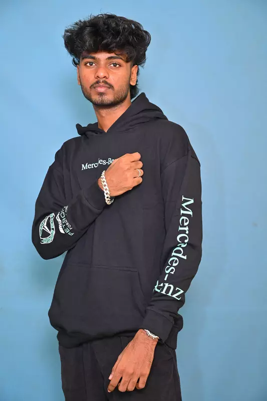 PREMIUM COTTON HOODIE BLACK