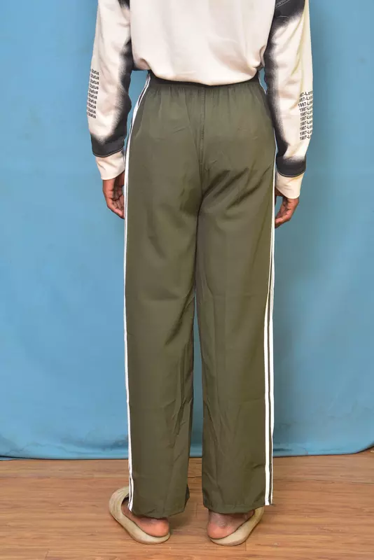 TRACK PANT5