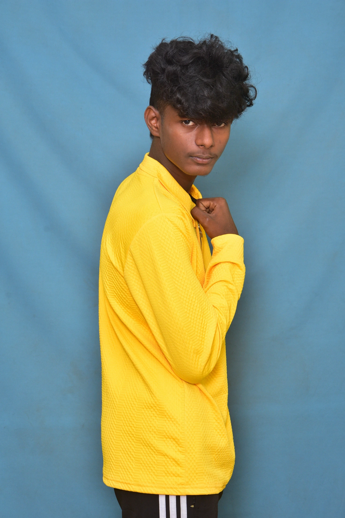 KOREAN ZIPPER TSHIRT3