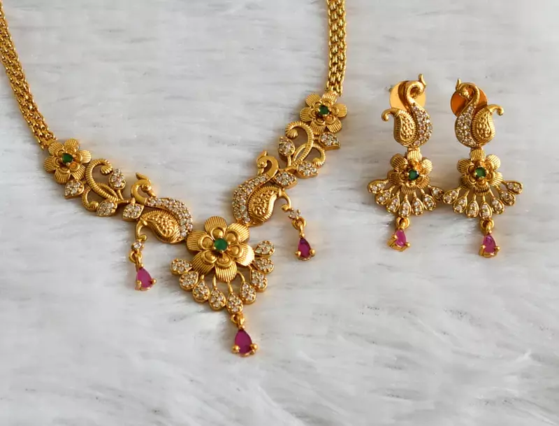 Antique peacock gold floral necklace set