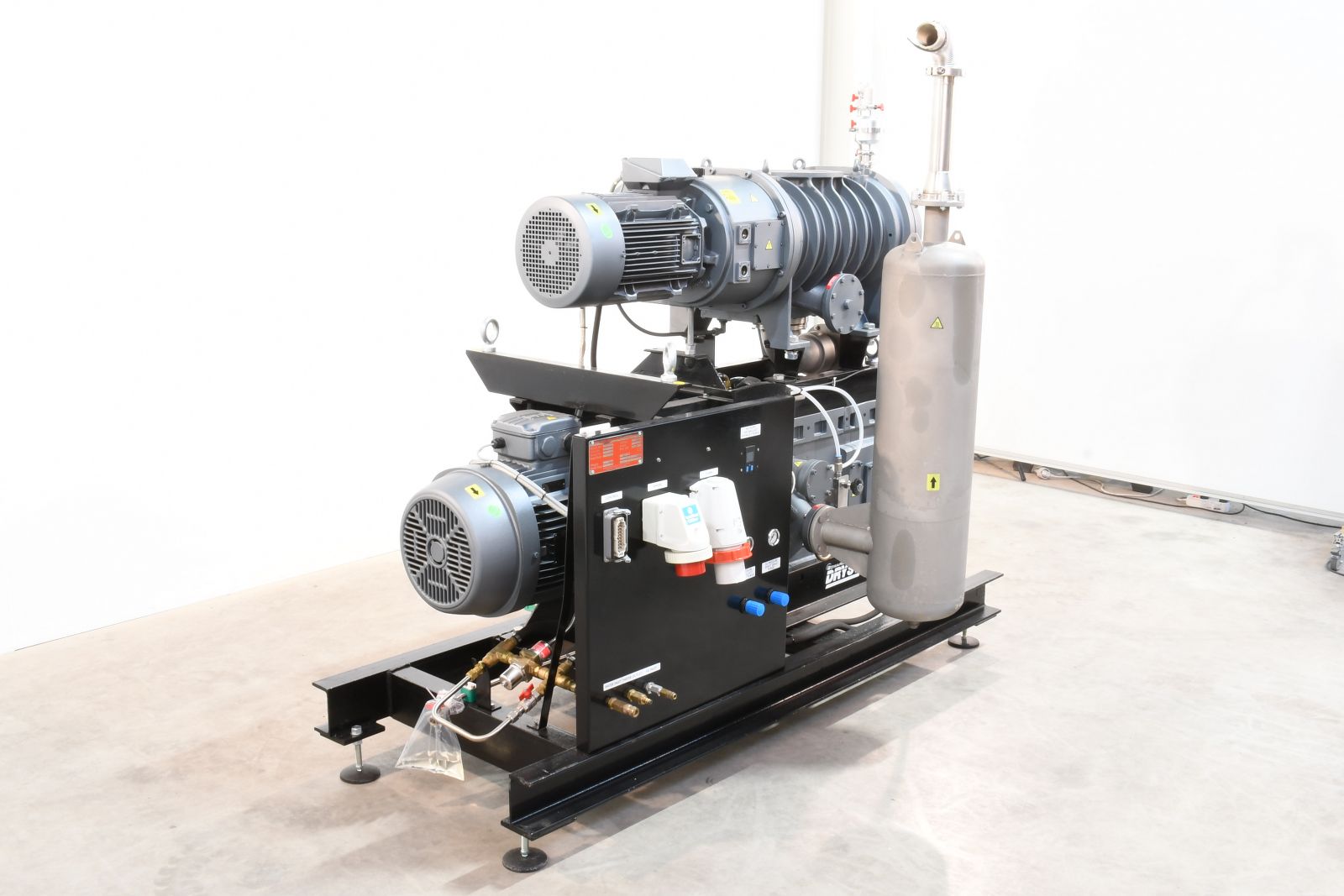 EDWARDS NRB484000, GV600/EH4200, DRYSTAR vacuum pumping system, SN:086055913