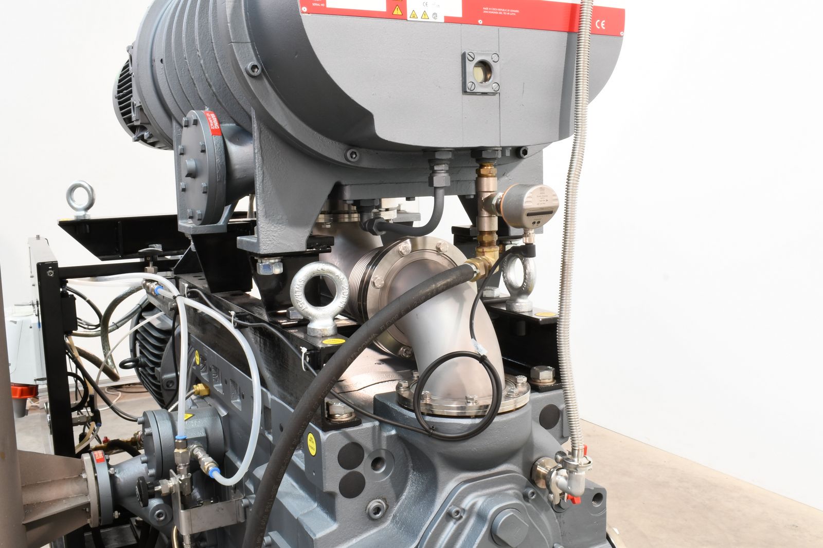 EDWARDS NRB484000, GV600/EH4200, DRYSTAR vacuum pumping system, SN:086055913