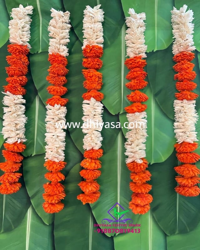 Lilly With Marigold String
