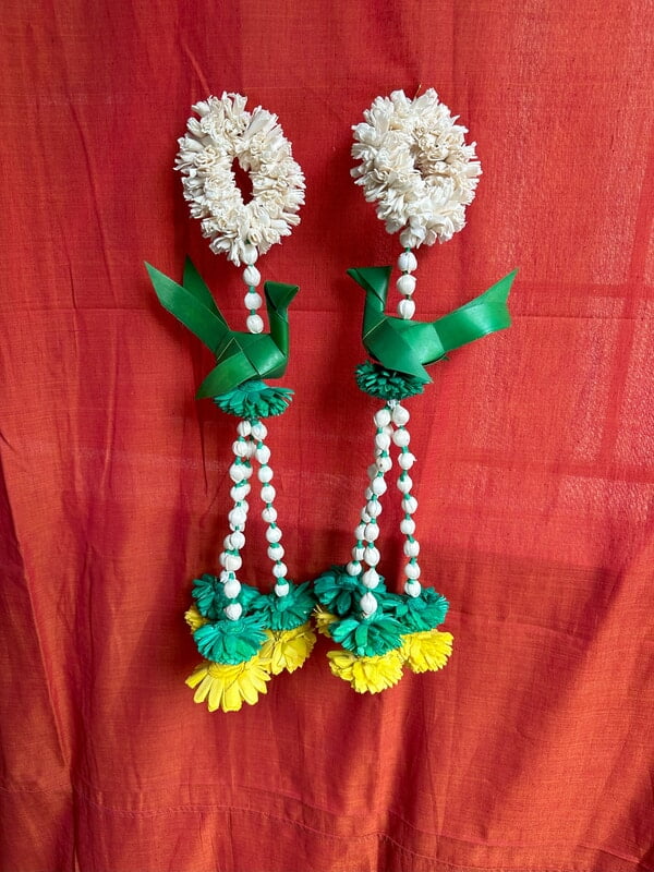 Decor Hanging 3 Decor Hanging 3