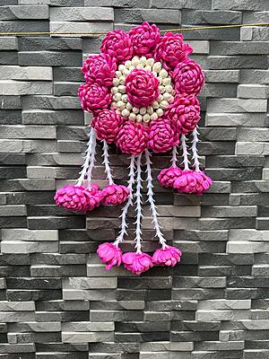 Solawood billa with hangings