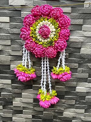 Solawood with hangings 1