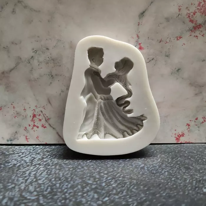 Dancing Couple Mould