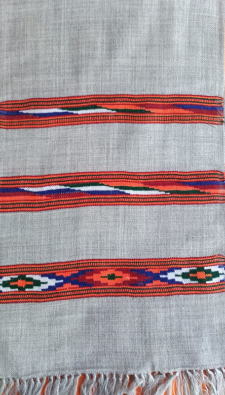 Dark light Hand loom Mufler