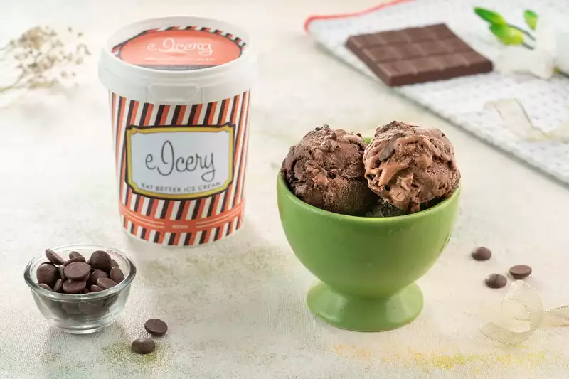 Dark Chocolate Chip 500 ml Tub