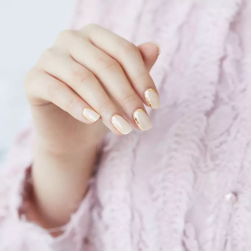 Dashing Diva Glaze Grecian Gold