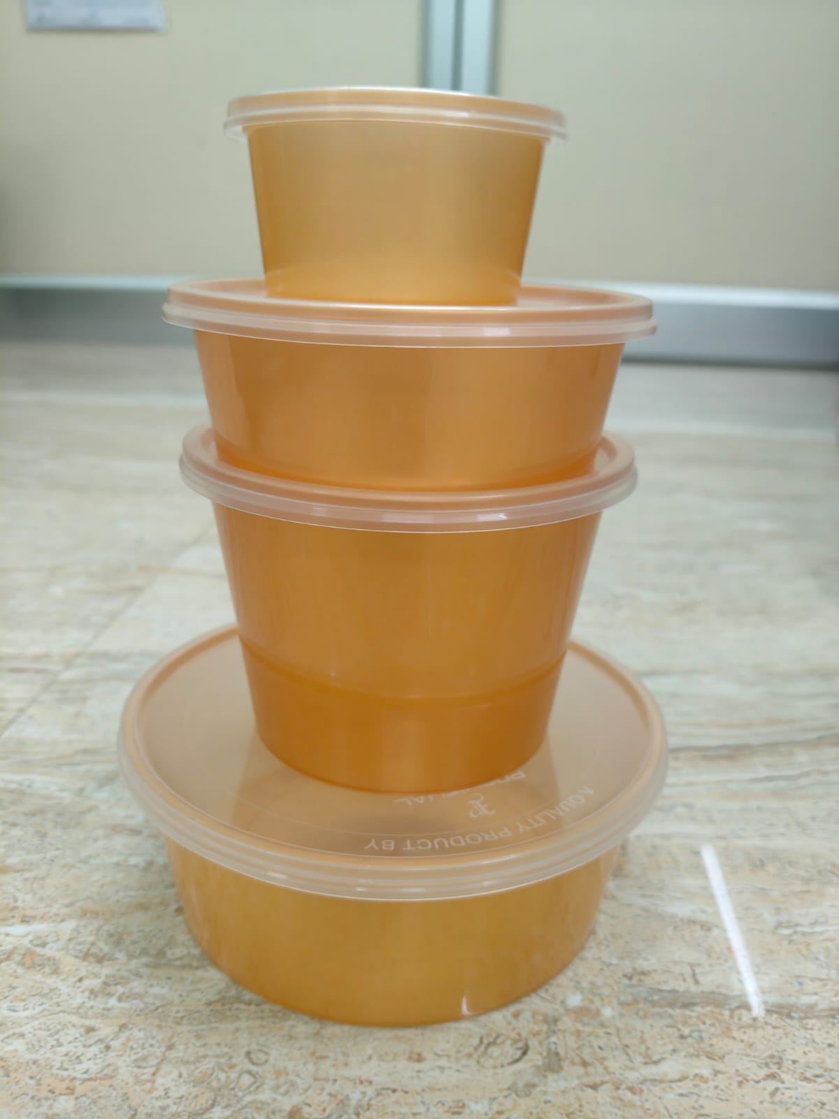 PLASTIC CONTAINER GOLD