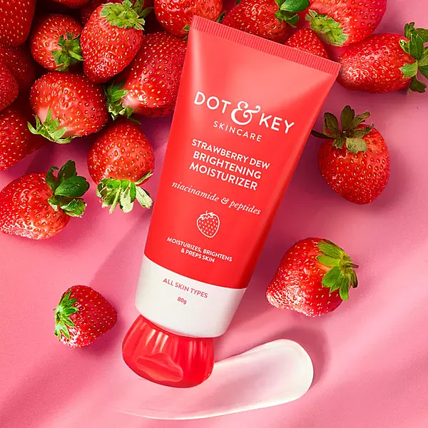 Dot & Key Strawberry Dew Brightening Moisturiser with Niacinamide & Peptides Dot & Key Strawberry Dew Brightening Moisturiser with Niacinamide & Peptides